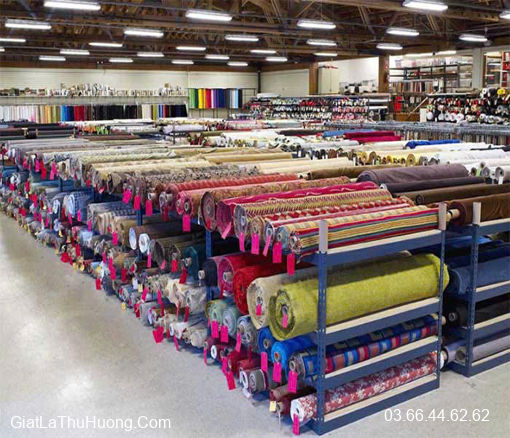 Dịch vụ Giặt Chống Lem Màu Tại Long Biên